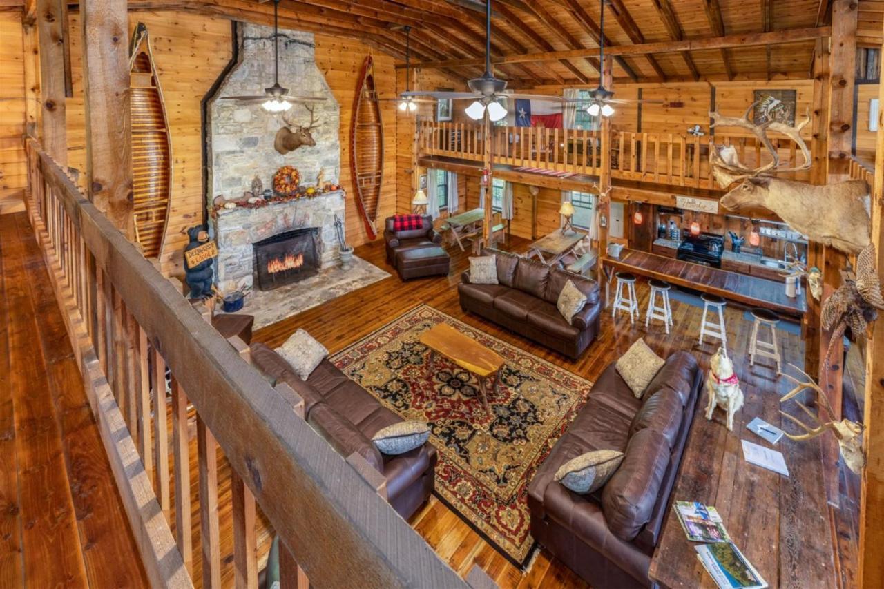 Coyote Lodge At Deerwoode Reserve Brevard Exterior photo