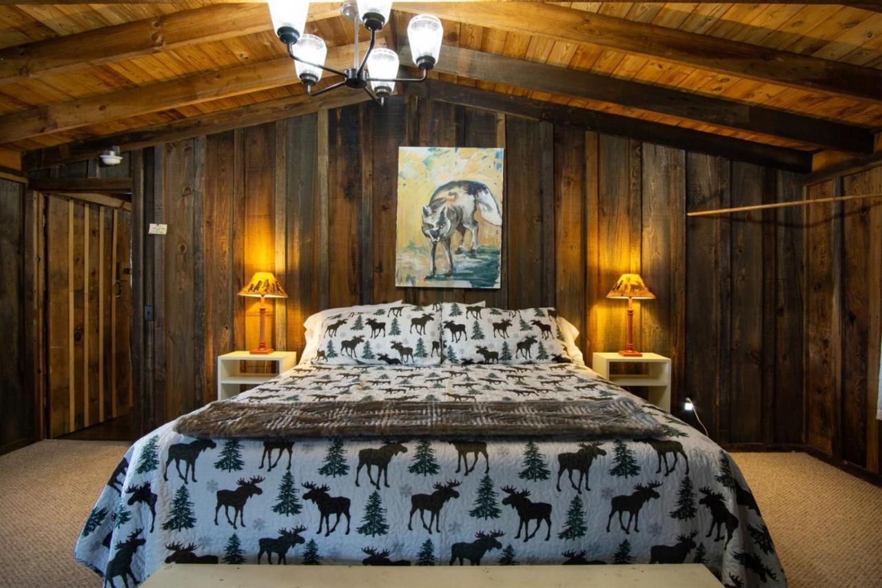 Coyote Lodge At Deerwoode Reserve Brevard Exterior photo